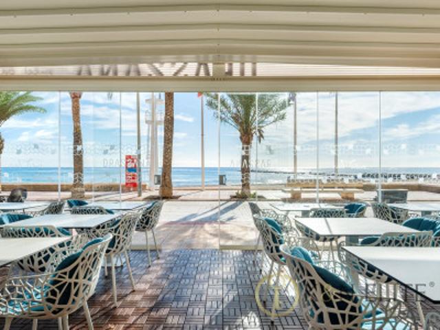 Local comercial en venta en El Campello photo 0