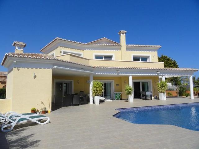 Chalet en venta en Calpe, Calpe photo 0