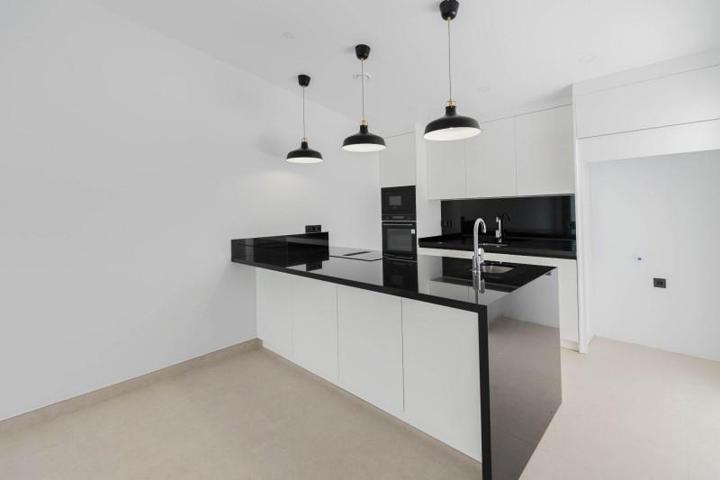 Chalet en venta en Mijas, Los Árboles photo 0