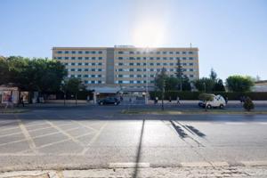 Chalet en venta en Granada, Beiro photo 0