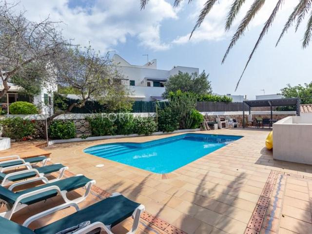 Chalet en venta en Sant Lluís photo 0