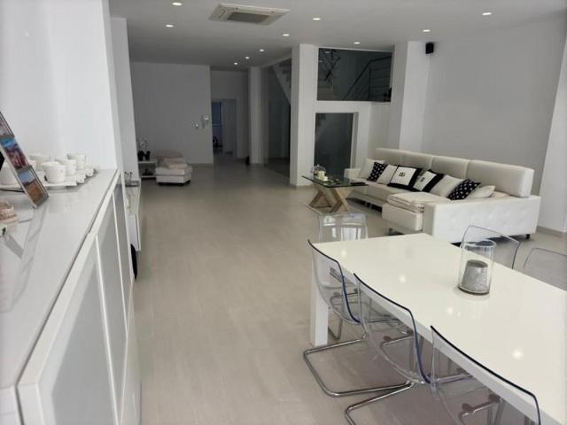 Chalet en venta en Castellón de la Plana, Carrer de Núñez de Arce, 12001 photo 0