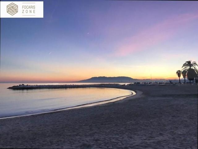 Chalet en venta en Málaga, Miraflores del Palo photo 0