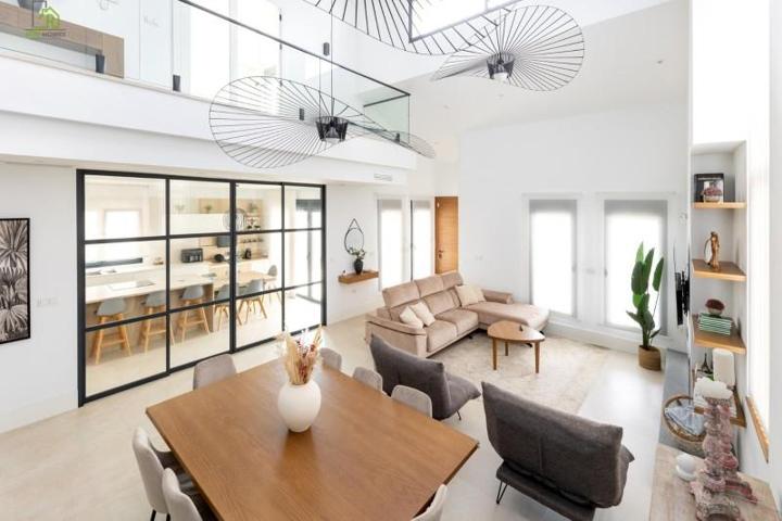 Chalet en venta en Peligros, Urbanización Monteluz photo 0