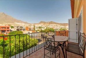 Adosada en venta en Adeje, El Madronal photo 0