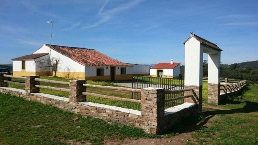 Terreno en venta en Salorino, SAN VICENTE DE ALCANTARA photo 0