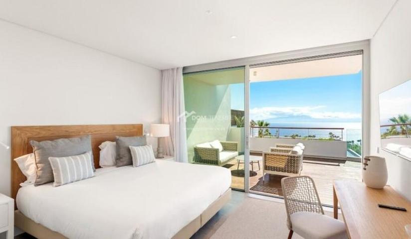 Piso en venta en Guía de Isora photo 0