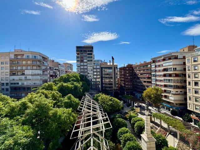 Piso en venta en Murcia, Centro photo 0