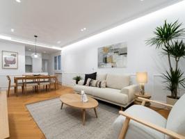 Piso en venta en Madrid photo 0