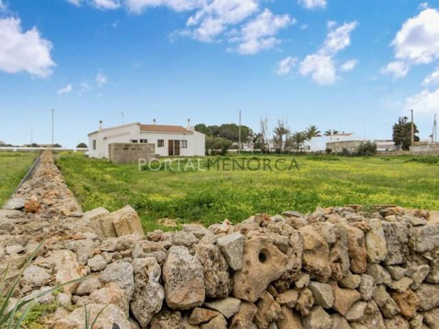 Casa con terreno en venta en Ciutadella de Menorca photo 0