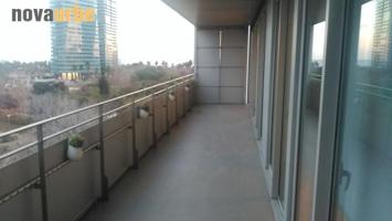 Piso en venta en Barcelona, Diagonal Mar i el Front Marítim del Poblenou photo 0