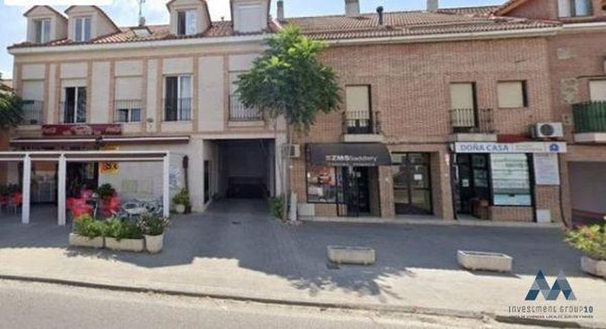 Edificio en venta en Fuente el Saz de Jarama, Calle Madrid, 28140 photo 0