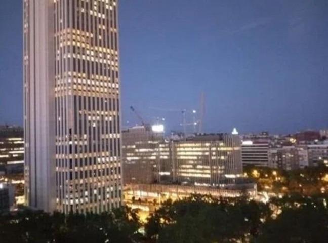 Piso en venta en Madrid, Cuatro Caminos photo 0