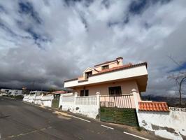 Chalet en venta en Arafo, La hidalga tenerife photo 0