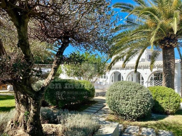 Casa con terreno en venta en Sant Lluís photo 0