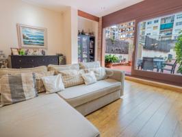 Apartamento en venta en Barcelona, Sant Antoni photo 0