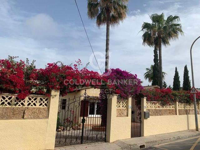 Chalet en venta en Calvia photo 0