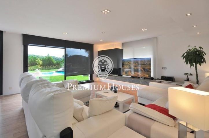 Casa en venta en Vallromanes, Golf photo 0