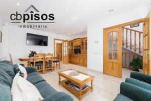 Chalet en venta en Mallorca, Son Peretó photo 0