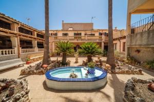 Chalet en venta en Inca, Centro photo 0