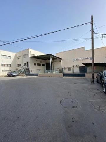 Nave industrial en venta en Alicante, La Florida photo 0
