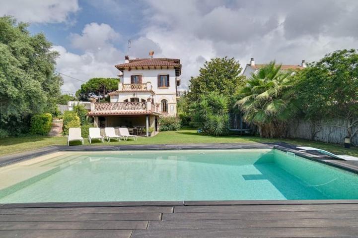 Casa en venta en Sant Andreu de Llavaneres, Centro photo 0