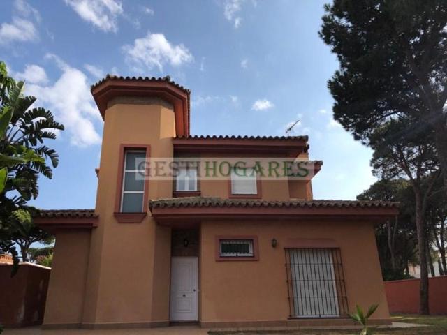 Chalet en venta en Chiclana de la Frontera photo 0