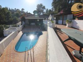 Casa en venta en Almuñécar photo 0