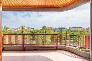 Piso en venta en Valencia, Gran Vía photo 0