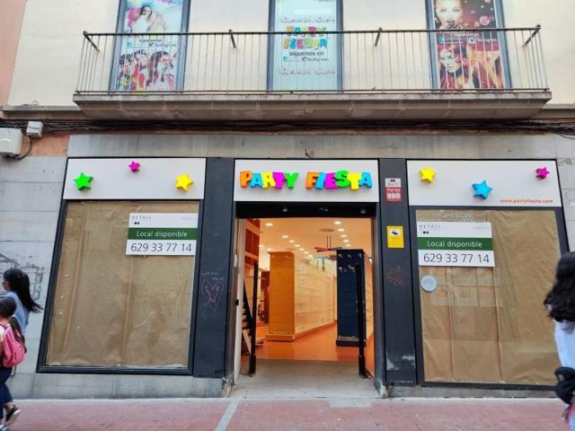 Local comercial en venta en Terrassa, Centre photo 0