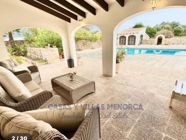 Casa con terreno en venta en Sant Lluís photo 0
