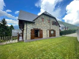 Casa en venta en Vielha e Mijaran photo 0