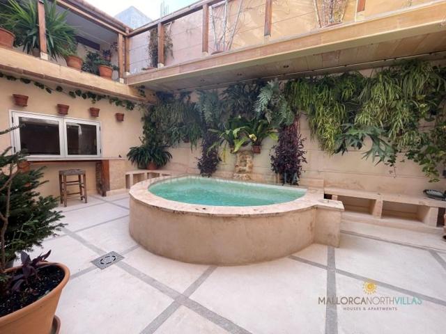 Casas de pueblo en venta en Pollença photo 0