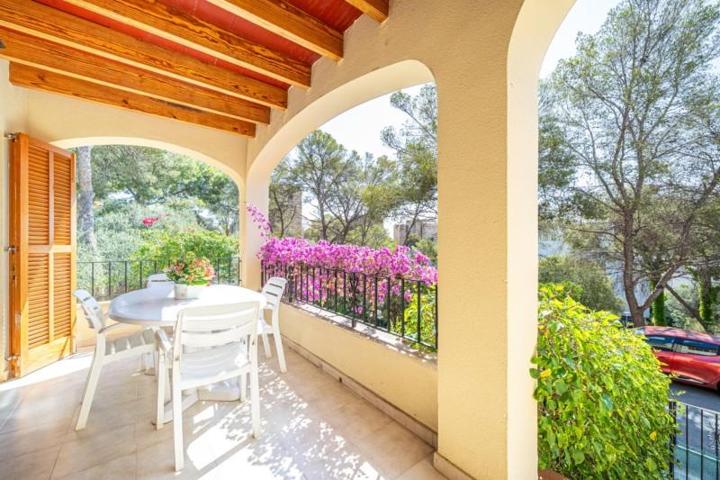 Bungalow en venta en Calvia, Cas Catala photo 0