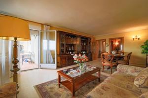 Piso en venta en Madrid, Niño Jesús photo 0