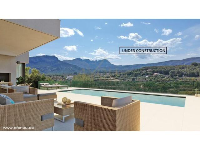 Chalet en venta en Calpe photo 0