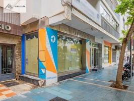 Local comercial en venta en Marbella, Marbella photo 0