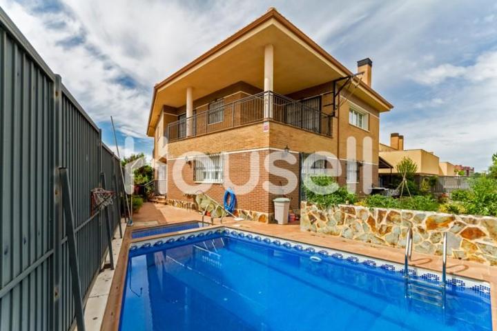 Casa en venta en Guadalajara photo 0