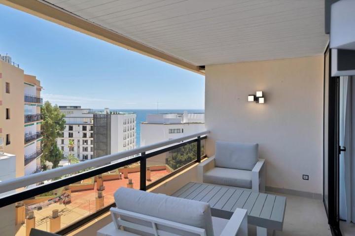 Apartamento en venta en Marbella, Marbella photo 0