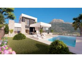 Chalet en venta en Calpe photo 0