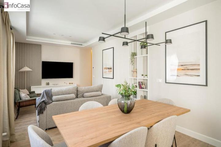 Piso en venta en Madrid, Ibiza photo 0