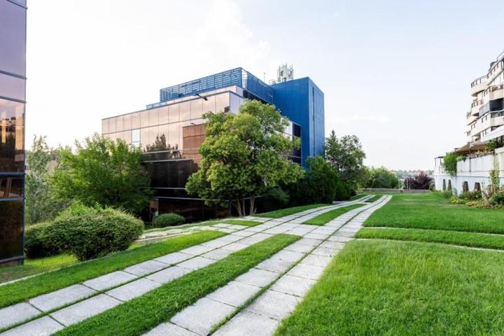 Oficina en venta en Pozuelo de Alarcón, Zona Avenida Europa photo 0