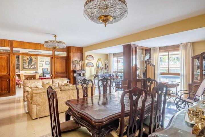 Piso en venta en Sevilla, Plaza de Cuba - República Argentina photo 0