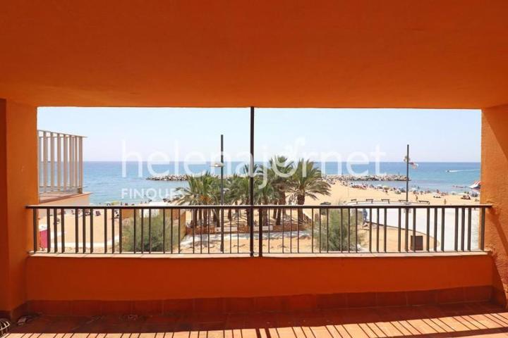 Casa en venta en Calonge, 1ª linea de mar photo 0