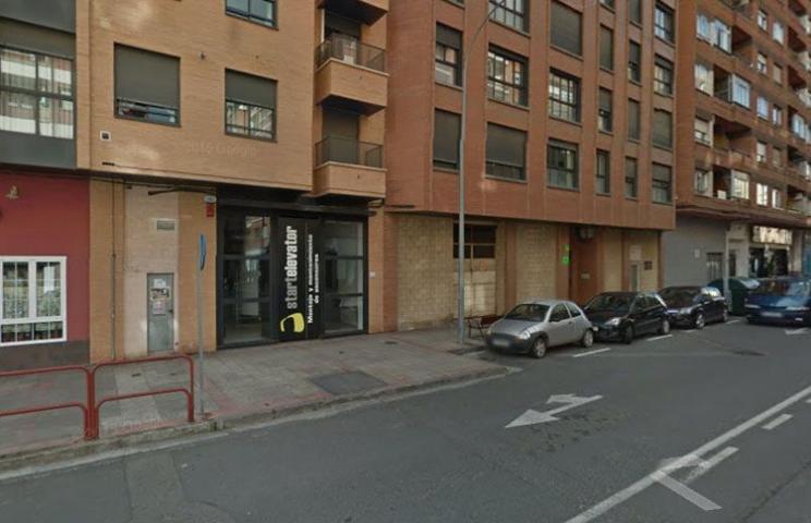 Local comercial en venta en Logroño, Zona Centro photo 0