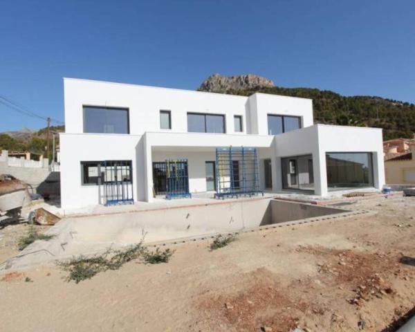 Casa en venta en Calpe photo 0