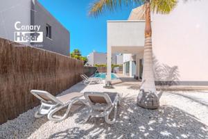 Chalet en venta en Adeje, Playa Paraíso photo 0