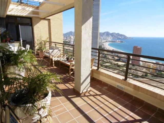 Atico Duplex en venta en Benidorm, Poniente photo 0