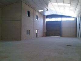 Nave industrial en venta en Reus photo 0