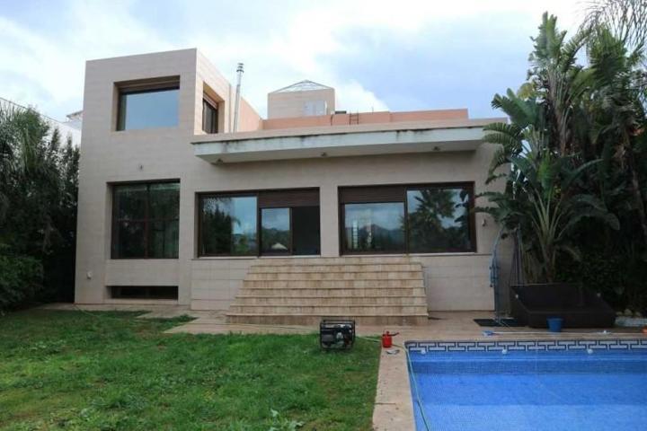 Chalet en venta en Málaga, Calle Velazquez, 29610 photo 0